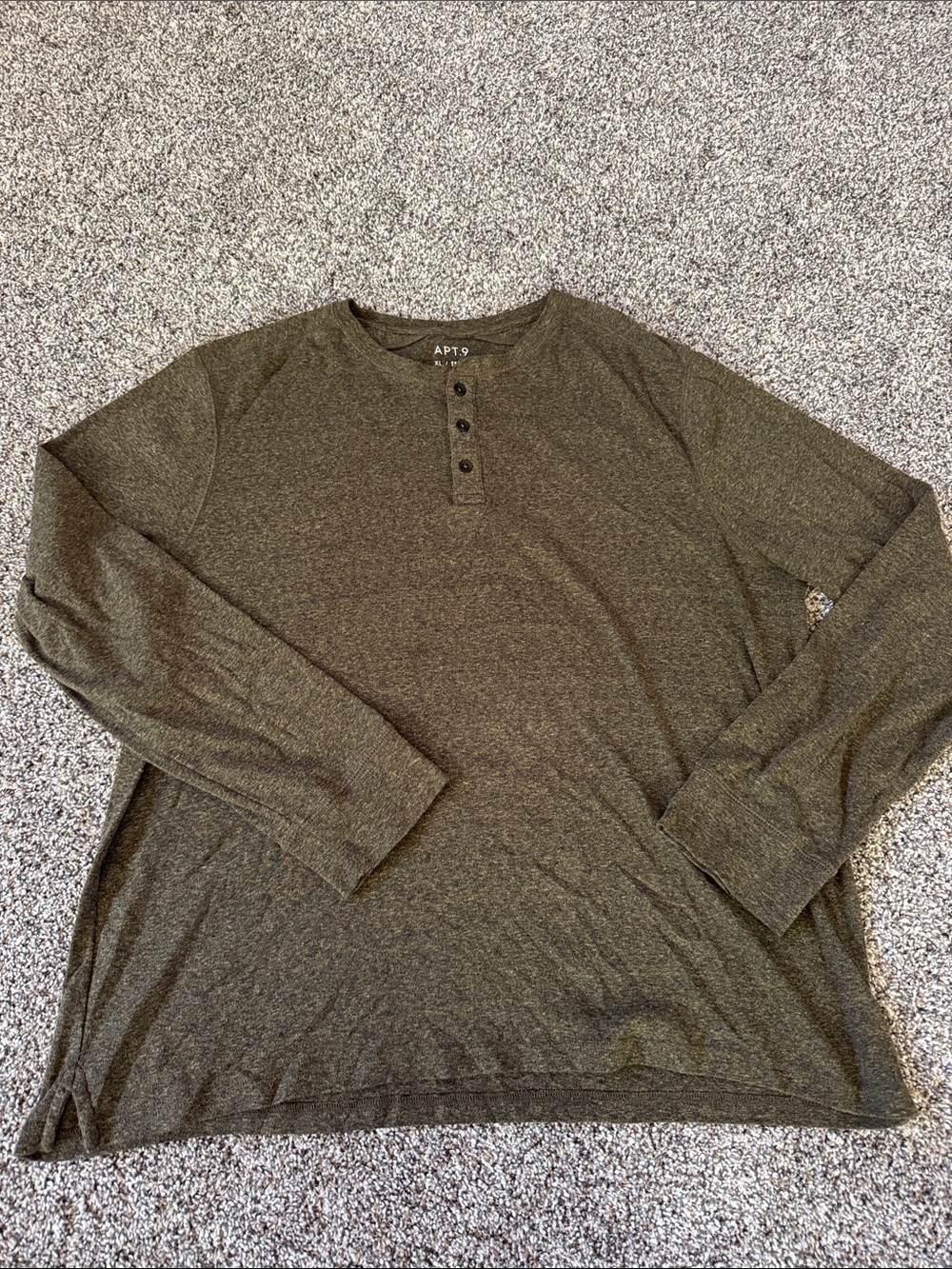 Apt. 9 Olive Crewneck Henley Sweater